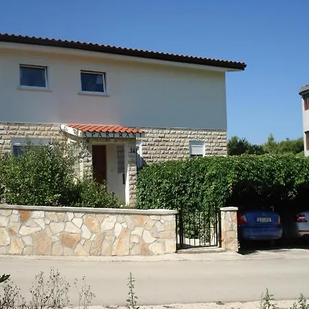 Διαμέρισμα In With Balcony, Air Conditioning, W-lan 5013-1