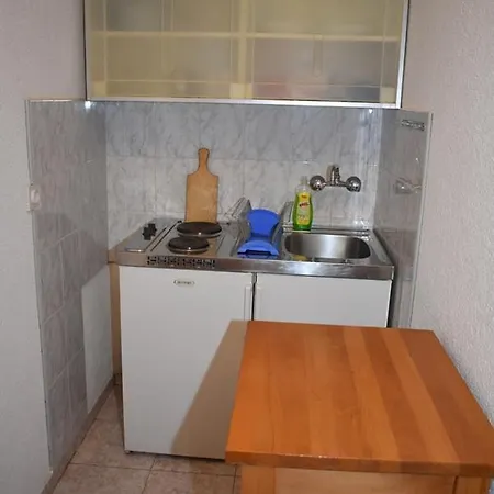 In With Balcony, Air Conditioning, W-lan 5013-1 * دراغ