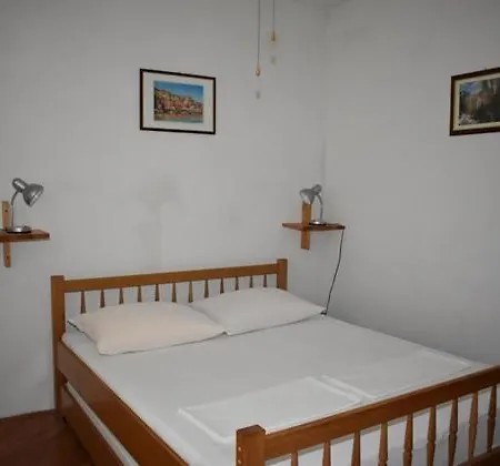 In With Balcony, Air Conditioning, W-lan 5013-1 دراغ
